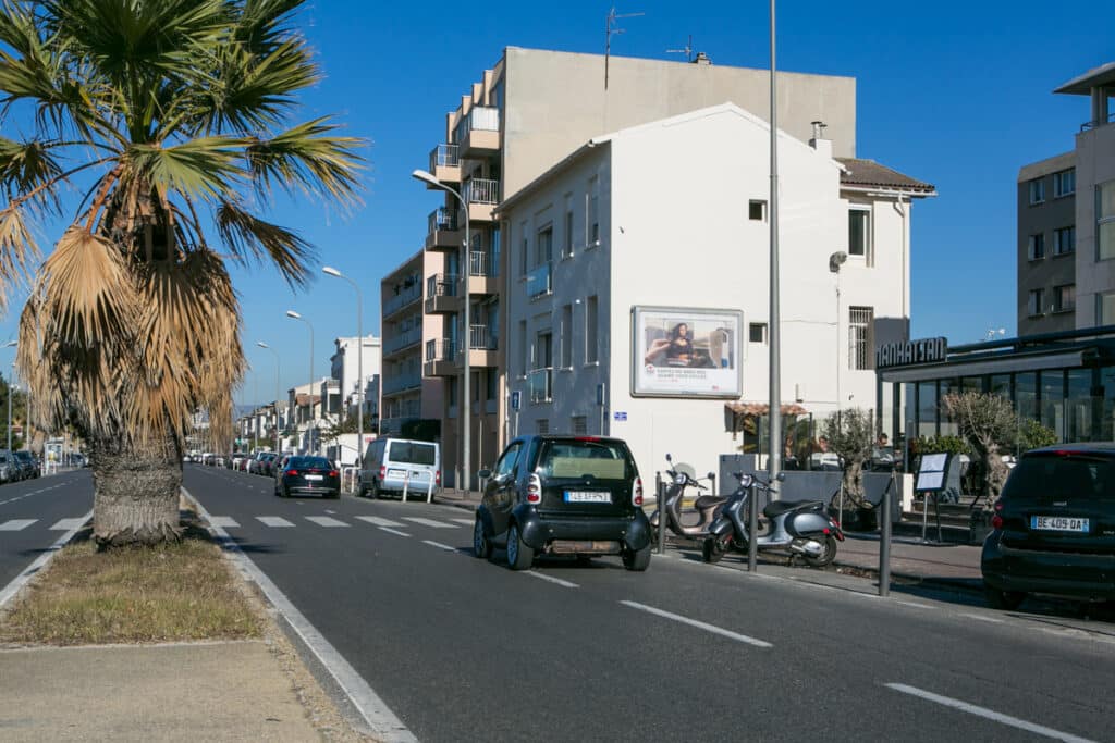 Photographe publicité mobilier urbain à Marseille